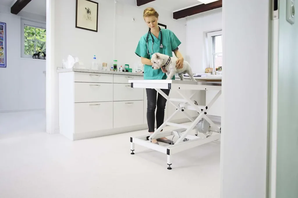 PURLINE in veterinary spaces