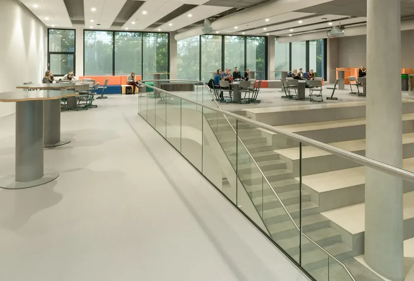 PURLINE flooring for education Zernike College